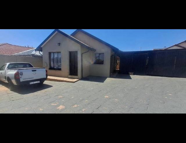 3 BEDROOM HOUSE FOR SALE IN DOBSONVILLE